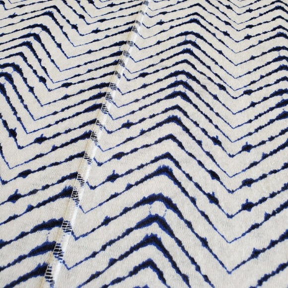 ATHLETA | Breezy Tank Top | White Blue Arrowhead Print | Small - Picture 10 of 12